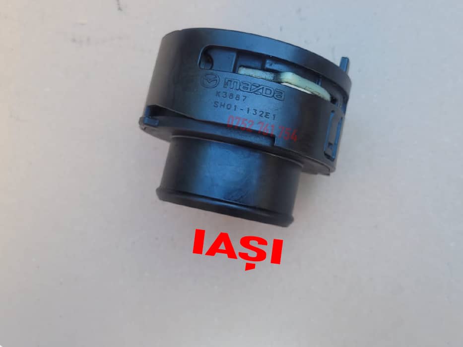 Conector Furtun Mazda 6 2.2